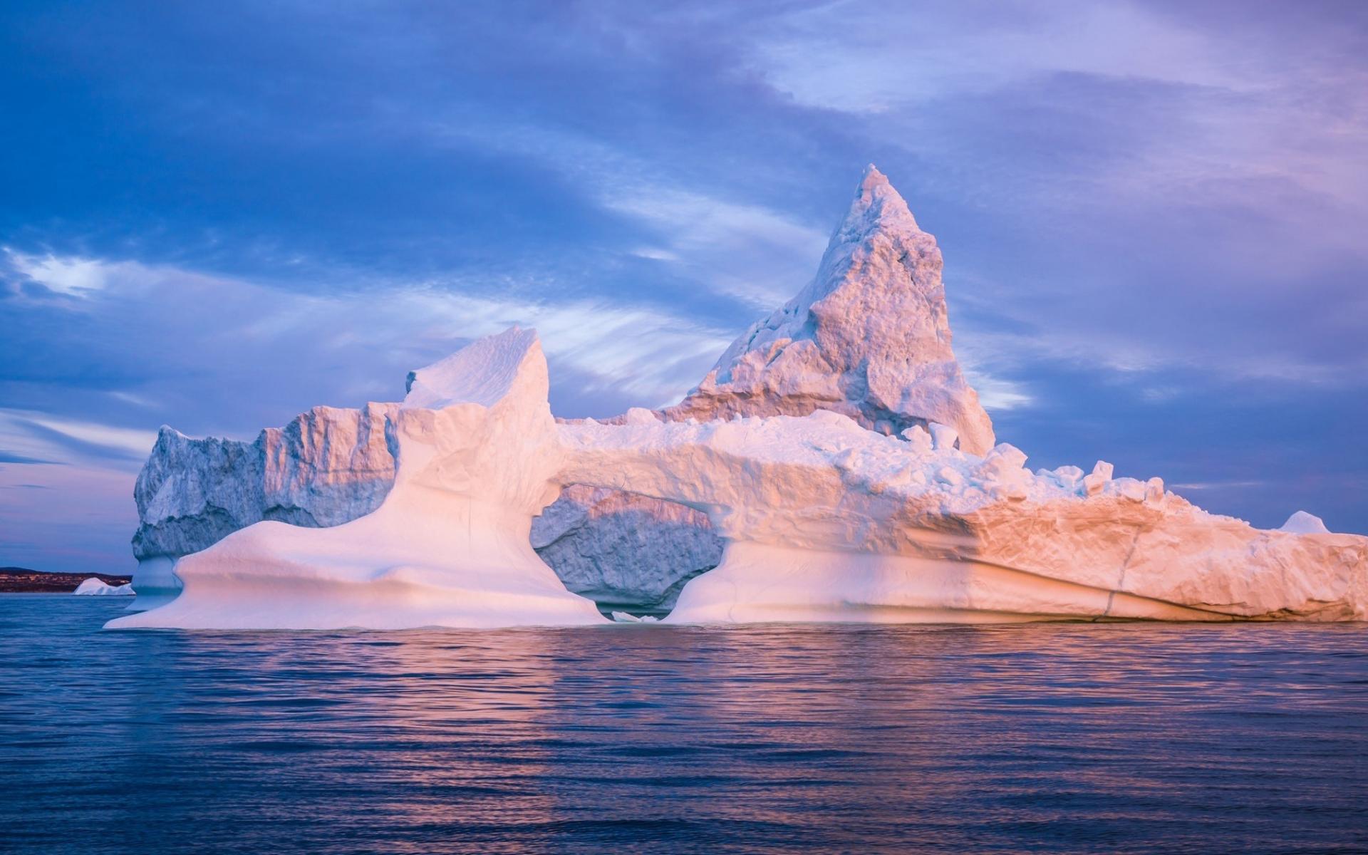 融化的冰山-自然风景摄影壁纸预览 | 10wallpaper.com