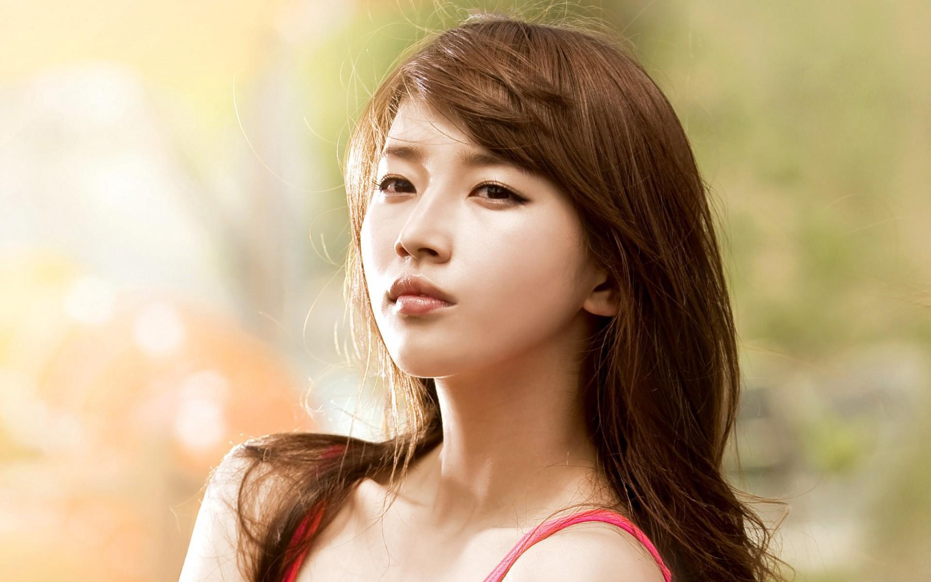 穿衬衣的韩国性感美女明星手机壁纸-美女-3g壁纸