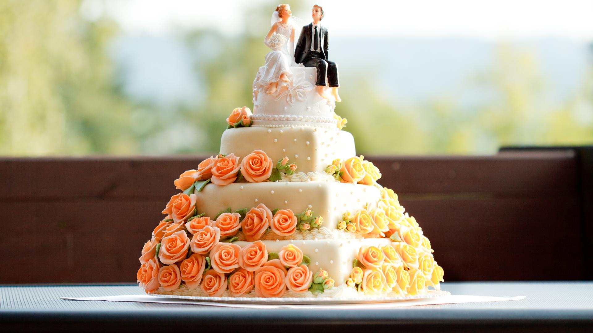 关于婚礼的蛋糕，你不知道这些真的out了！_婚礼用品采购_亚诺主题婚礼-重庆婚庆公司排名前十