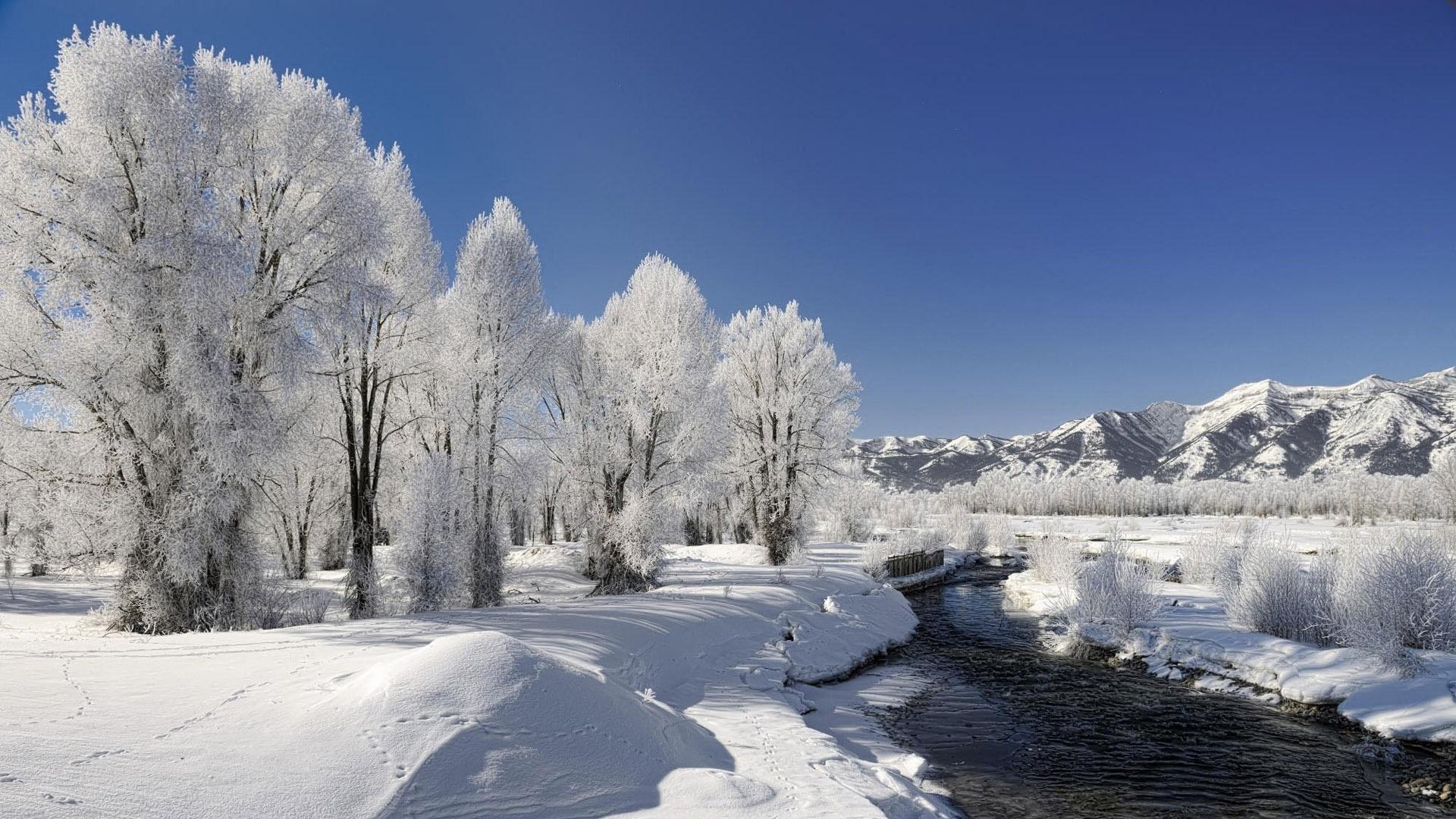 冬季好看的河流雪景高清壁纸-壁纸图片大全