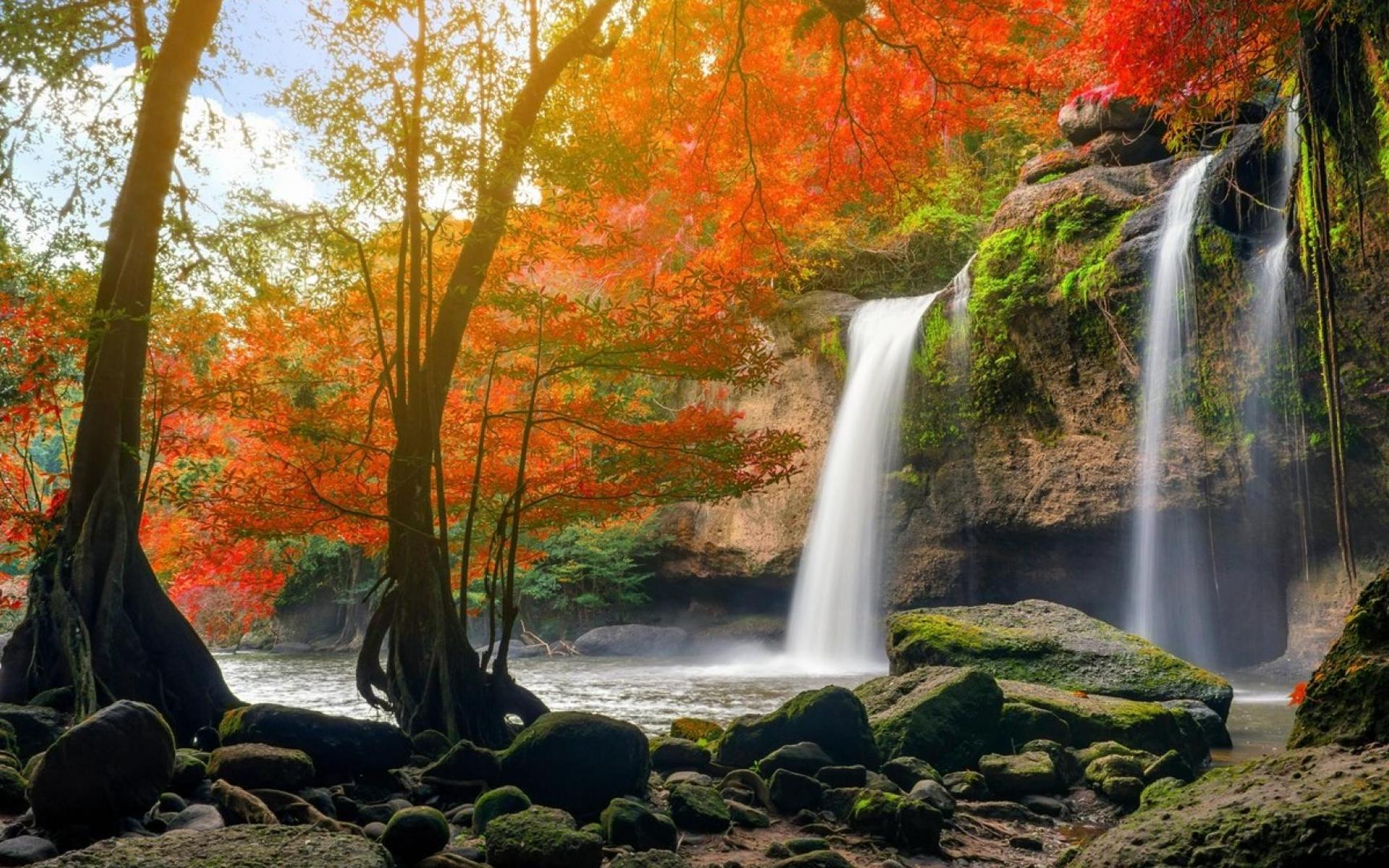 唯美的金秋风光美景壁纸图片_优美的秋天美景图片壁纸_三千图片网
