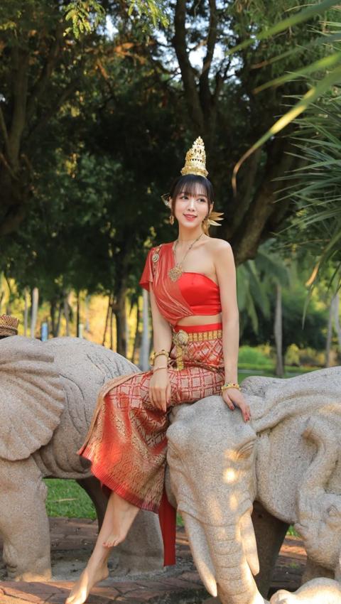 泰国明星美女手机壁纸高清图片