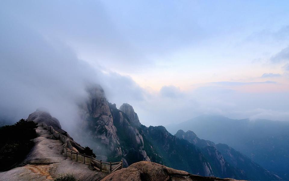 美丽的黄山高清壁纸