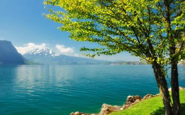 小清新湖泊自然美景高清壁纸图片