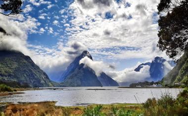 新西兰南岛米尔福德峡湾自然风景壁纸图片