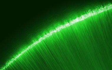 MotoG绿色抽象光芒电脑壁纸图片下载