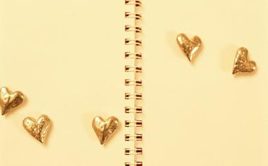 象征爱情的心形主题非主流桌面壁纸5